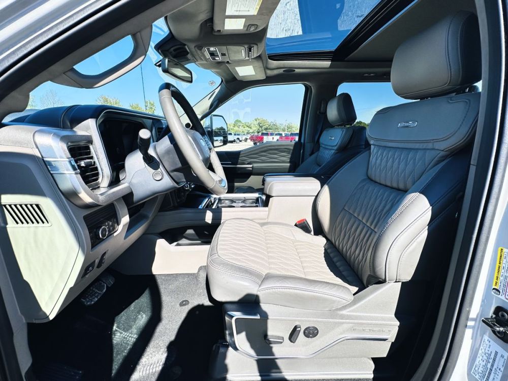 2026 Ford F350 Platinum Plus FX4 - photo 17