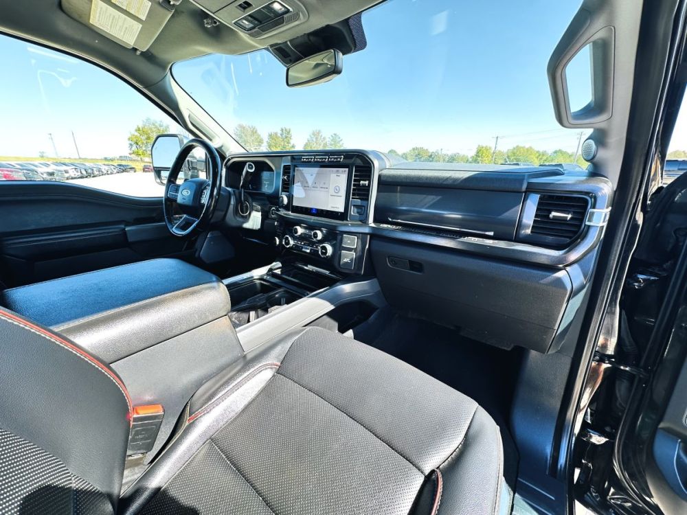 2024 Ford F450 Lariat Ultimate FX4 - photo 16