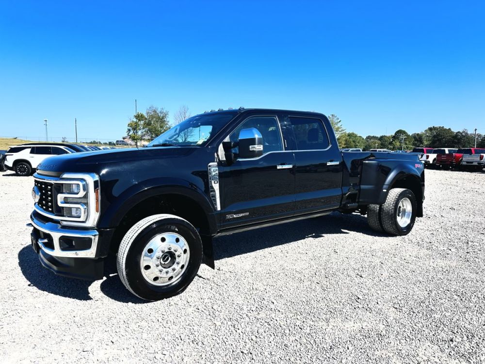 2024 Ford F450 Lariat Ultimate FX4 - photo 8