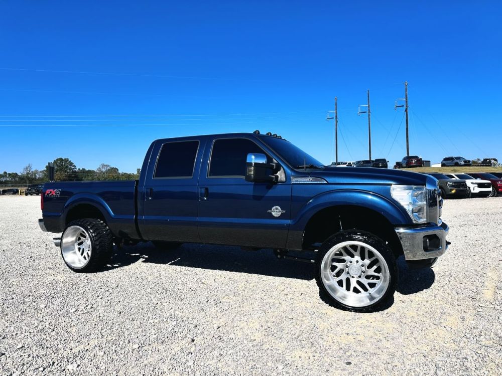 2016 Ford F250 Lariat FX4 - READY TO DRIVE - photo 1