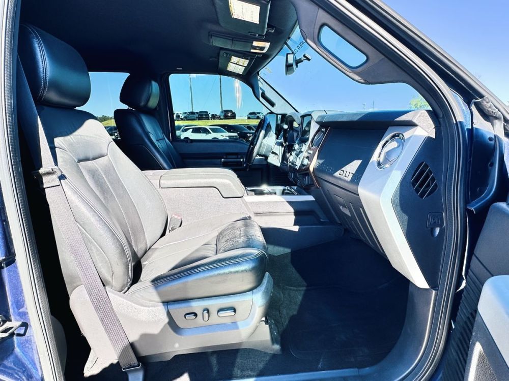2016 Ford F250 Lariat FX4 - READY TO DRIVE - photo 14