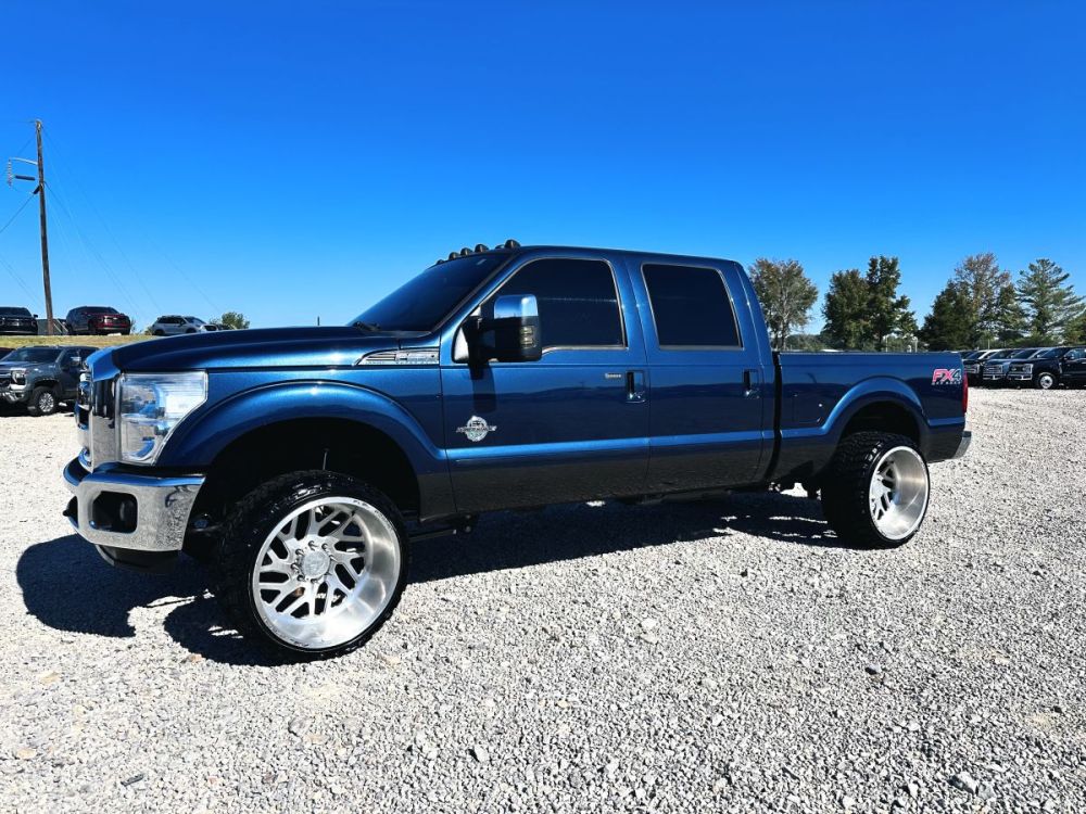 2016 Ford F250 Lariat FX4 - READY TO DRIVE - photo 8