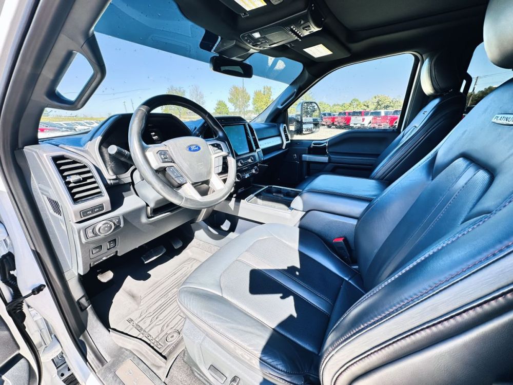 2022 Ford F350 Platinum 4X4 - GOOD AIRBAGS - photo 17