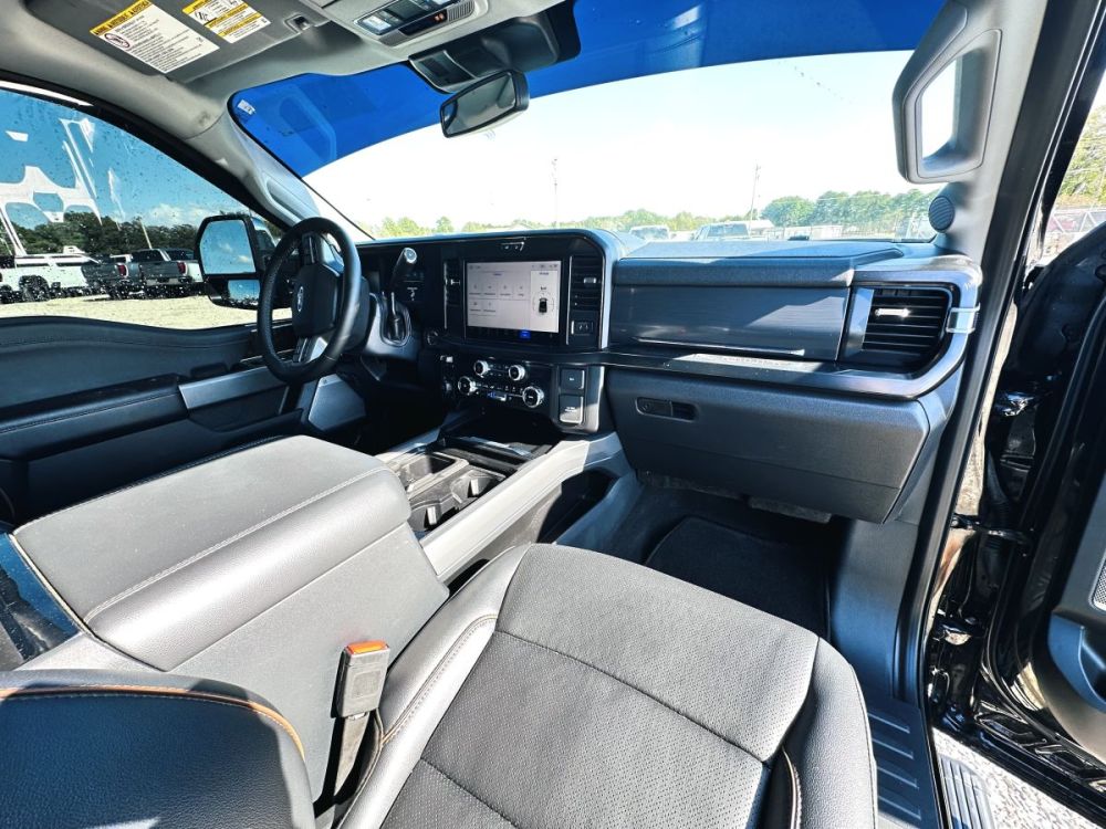 2026 Ford F450 Lariat FX4 - GOOD AIRBAGS - photo 16