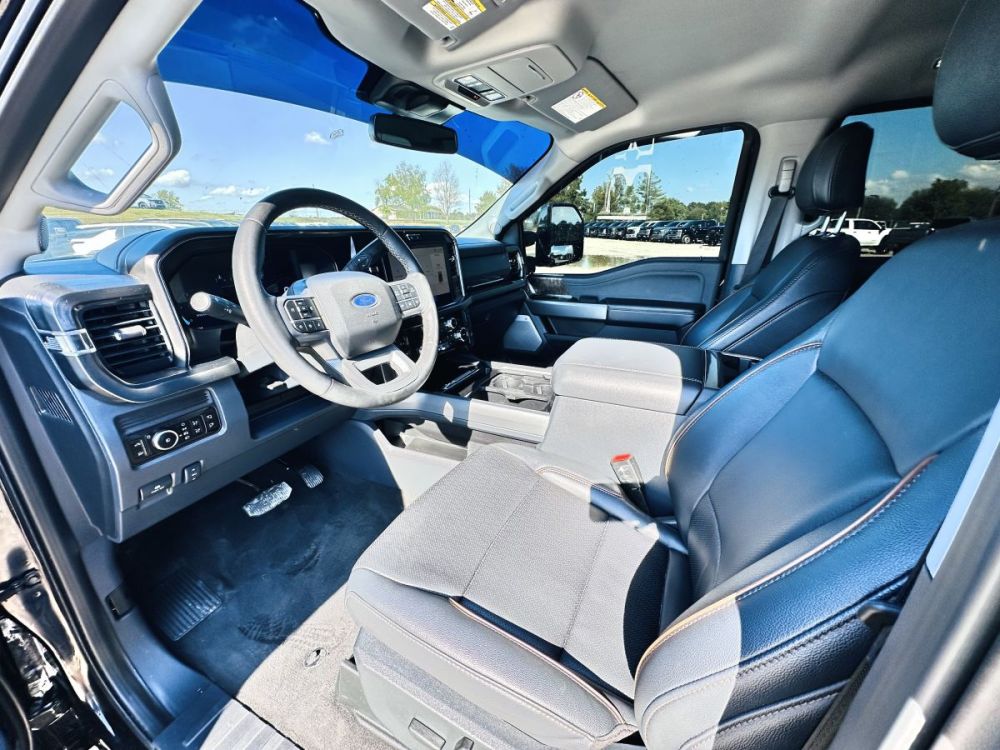 2026 Ford F450 Lariat FX4 - GOOD AIRBAGS - photo 17