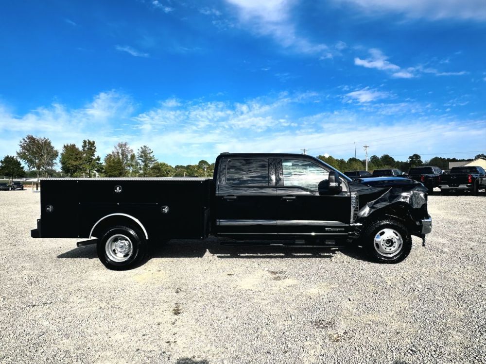 2026 Ford F350 XLT 4X4 - SERVICE BED - photo 10
