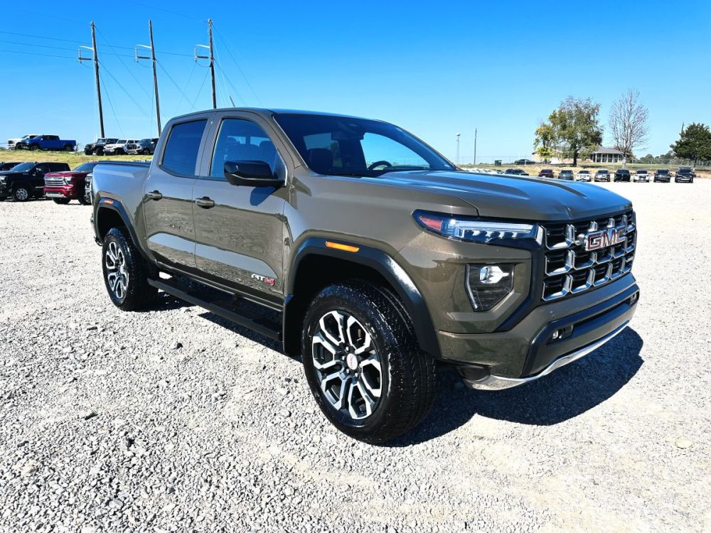 2024 GMC Canyon AT4 - CLEAR TITLE - GOOD AIRBAGS - photo 7