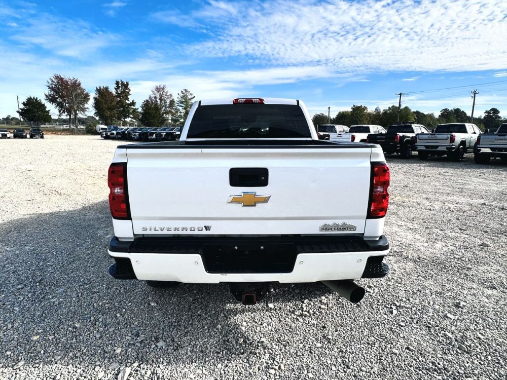 2019 Chevrolet Silverado 2500HD High Country 4X4 - photo 12