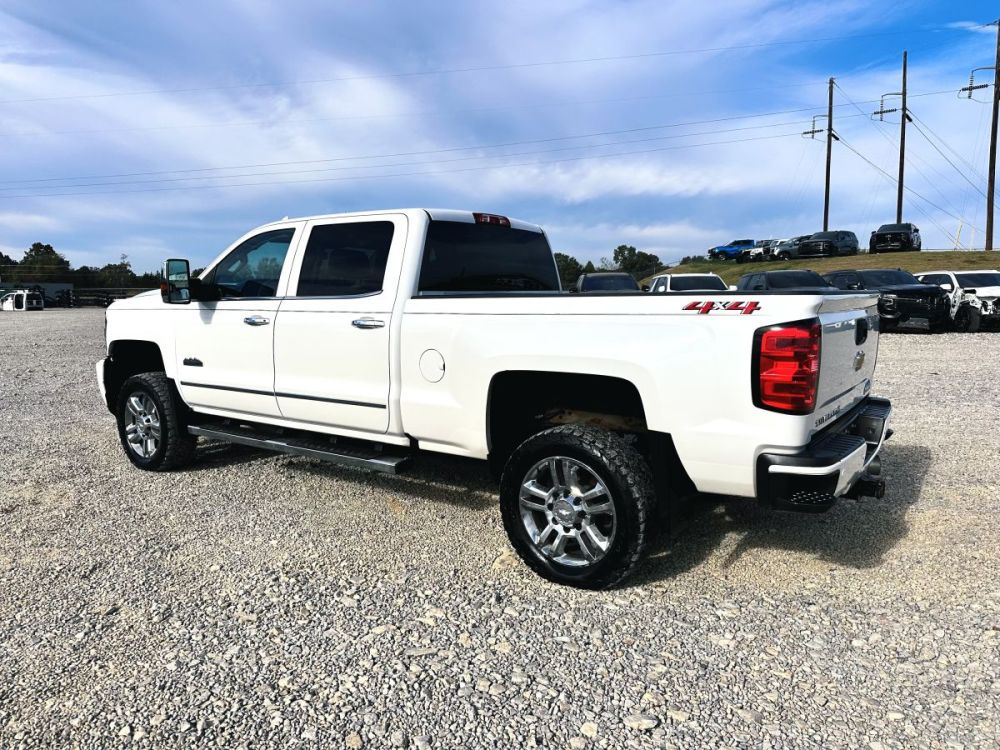 2019 Chevrolet Silverado 2500HD High Country 4X4 - photo 4