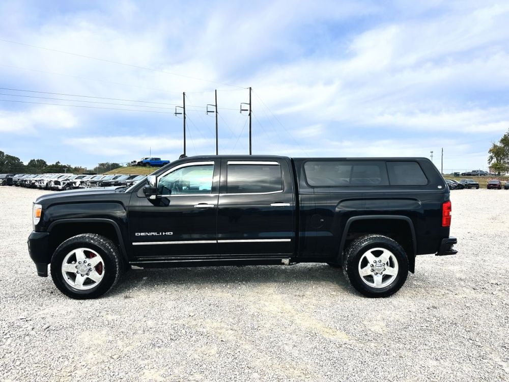 2015 GMC Sierra 2500HD Denali 4X4 - READY TO DRIVE - photo 10