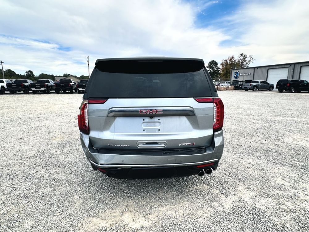 2024 GMC Yukon XL AT4 - 6.2L V8 - photo 12
