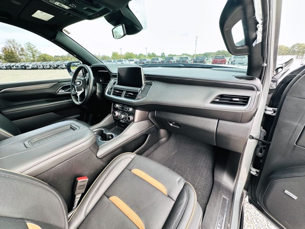 2024 GMC Yukon XL AT4 - 6.2L V8 - photo 16