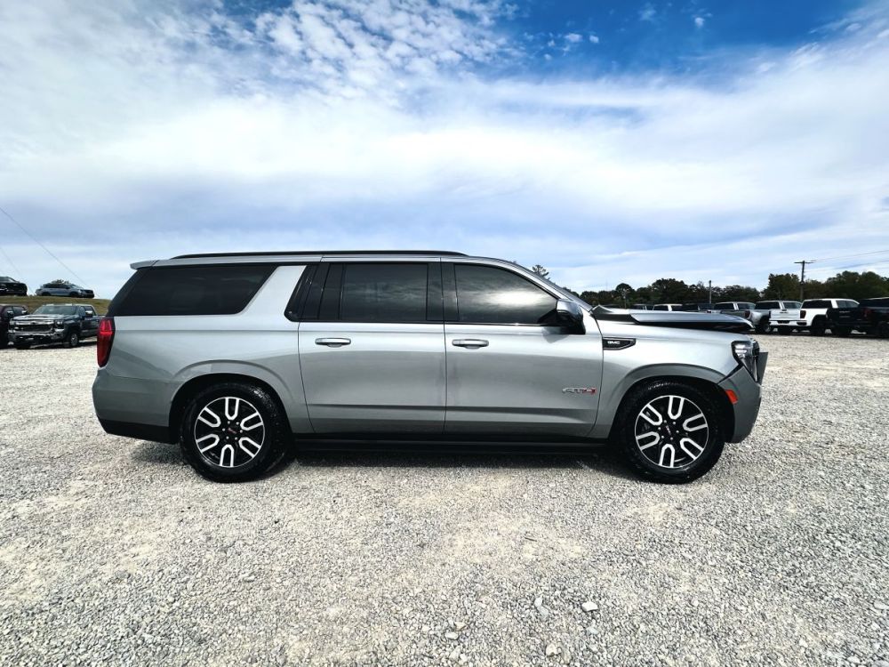 2024 GMC Yukon XL AT4 - 6.2L V8 - photo 3