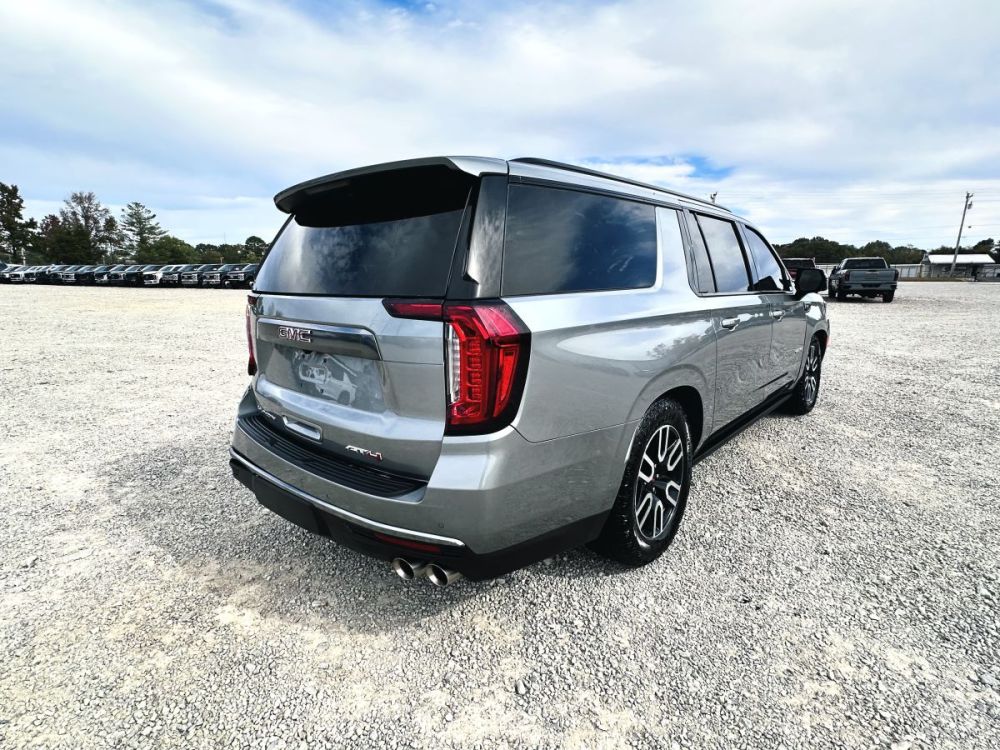 2024 GMC Yukon XL AT4 - 6.2L V8 - photo 5
