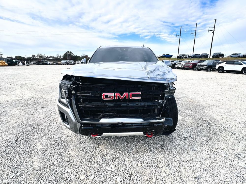 2024 GMC Yukon XL AT4 - 6.2L V8 - photo 6