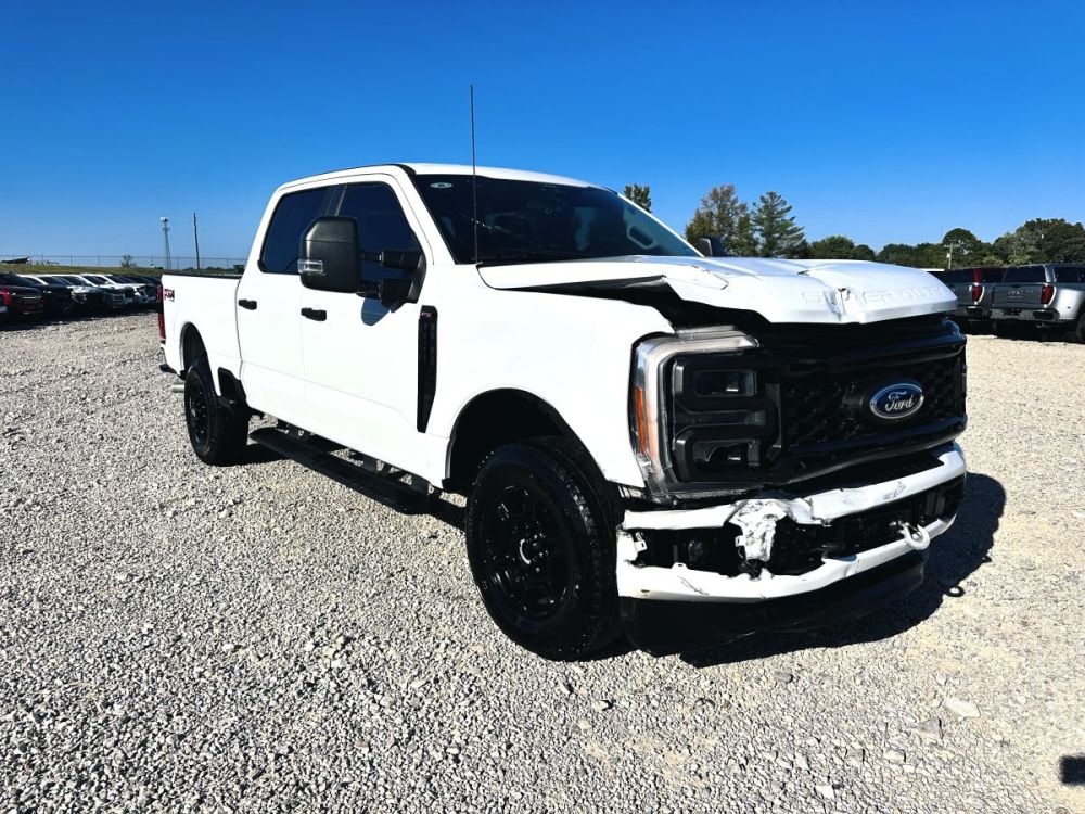 2024 Ford F250 STX FX4 - CLEAR TITLE - photo 7