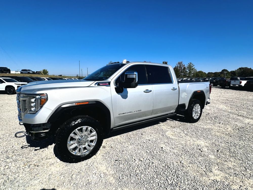 2022 GMC Sierra 2500HD Denali 4X4 - CLEAR TITLE - GOOD AIRBAGS - photo 3