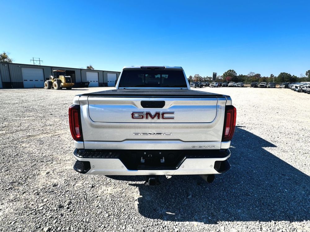 2022 GMC Sierra 2500HD Denali 4X4 - CLEAR TITLE - GOOD AIRBAGS - photo 13