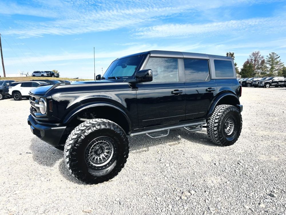 2024 Ford Bronco Outer Banks 4X4 - photo 1