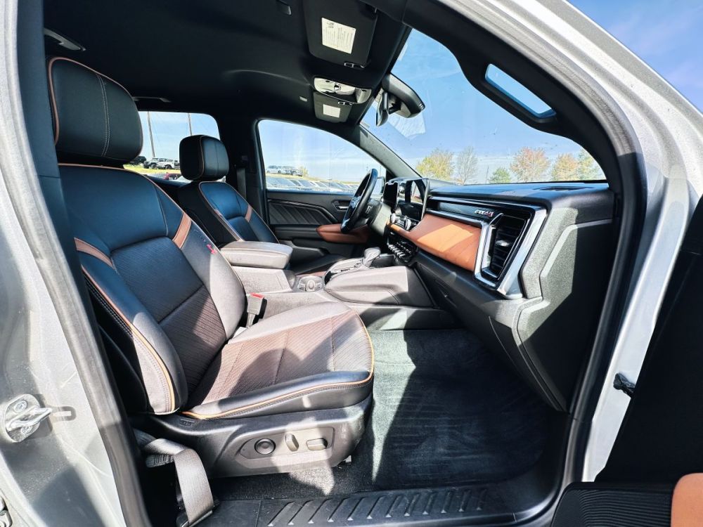2023 GMC Canyon AT4 - photo 14