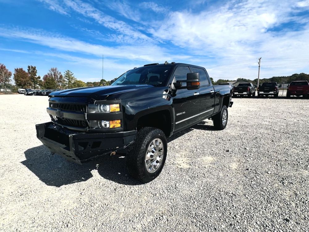 2015 Chevrolet Silverado 2500HD LTZ 4X4 - CLEAR TITLE - photo 2