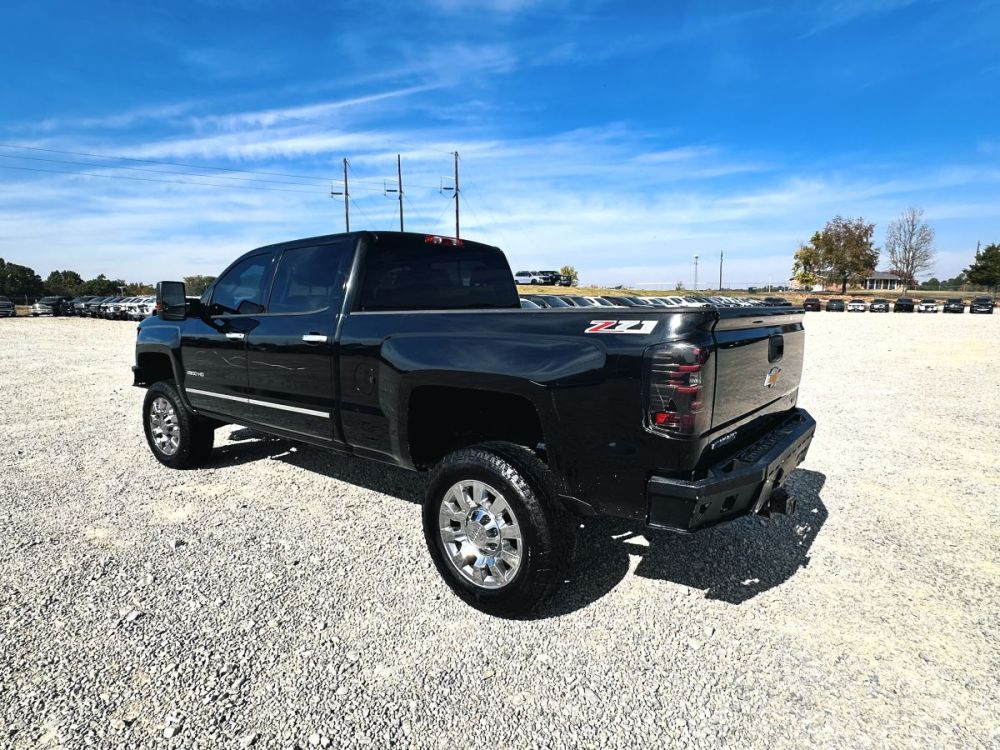 2015 Chevrolet Silverado 2500HD LTZ 4X4 - CLEAR TITLE - photo 4