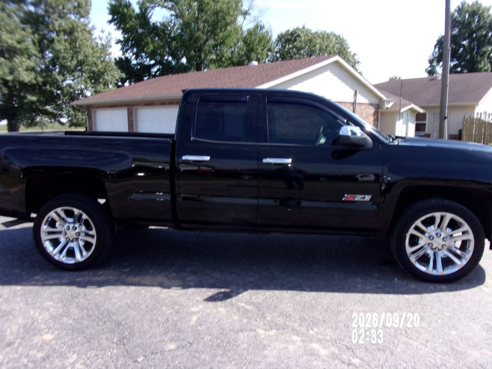 2017 Chevrolet Chervrolet Silverado Double Cab 4x4 LT - photo 4