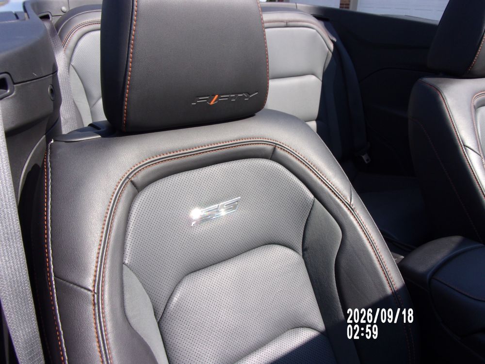 2017 Chevrolet Camaro SS Convertible 50th Anniversary - photo 13