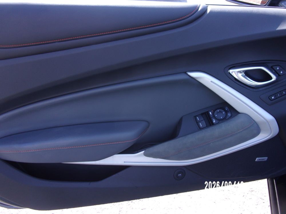 2017 Chevrolet Camaro SS Convertible 50th Anniversary - photo 19