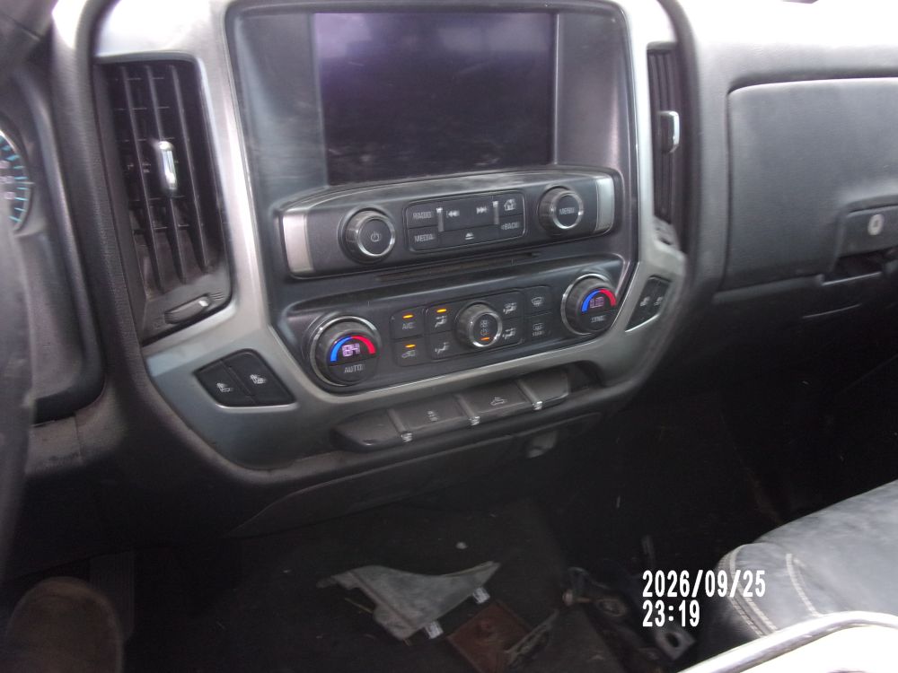 2017 Chevrolet Chevrolet Silverado Crew 4x4 LT - photo 13