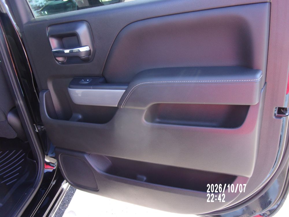 2018 Chevrolet Chevrolet Silverado Crew 4x4 LT - photo 17