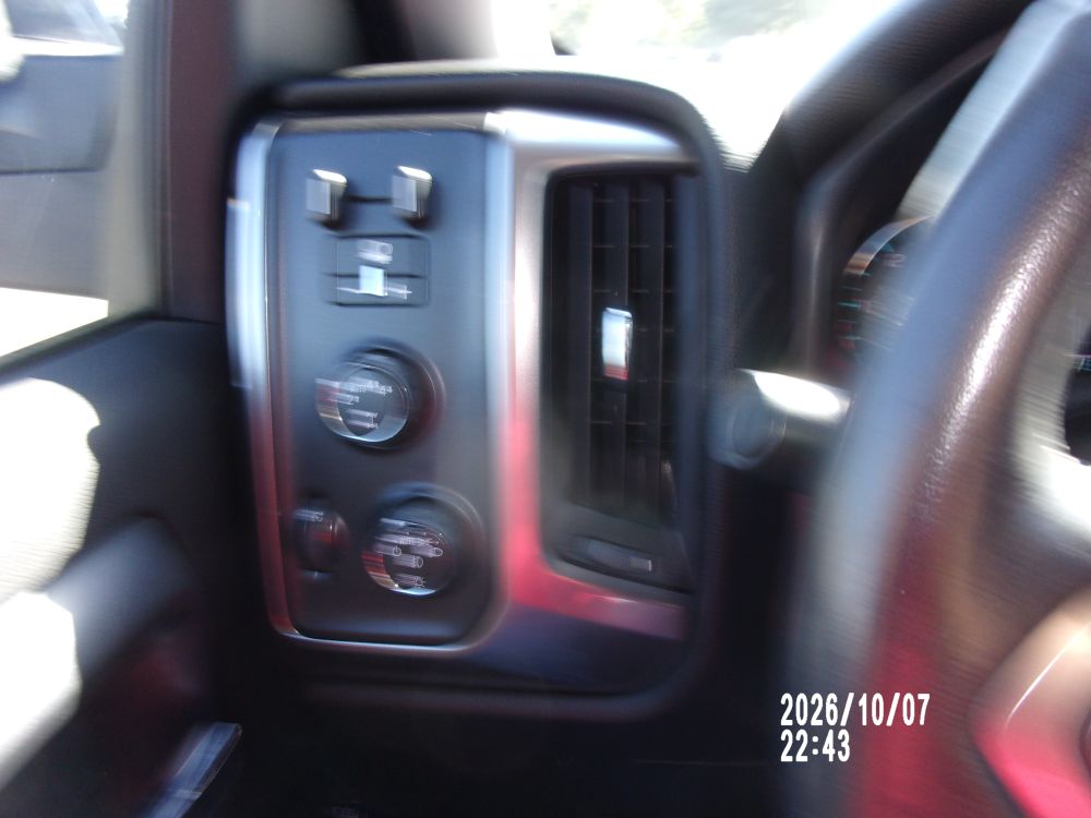 2018 Chevrolet Chevrolet Silverado Crew 4x4 LT - photo 18