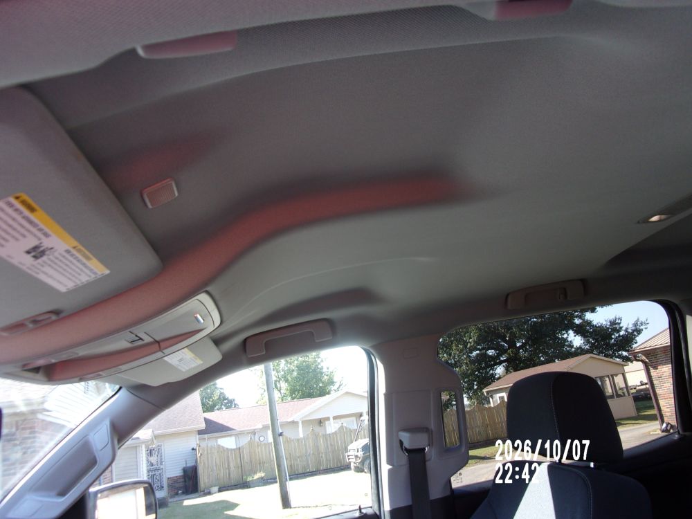 2018 Chevrolet Chevrolet Silverado Crew 4x4 LT - photo 20