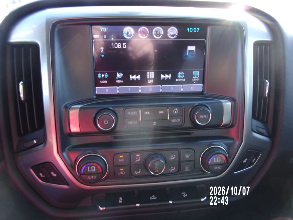 2018 Chevrolet Chevrolet Silverado Crew 4x4 LT - photo 21