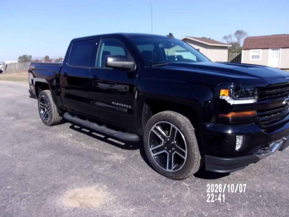 2018 Chevrolet Chevrolet Silverado Crew 4x4 LT - photo 5