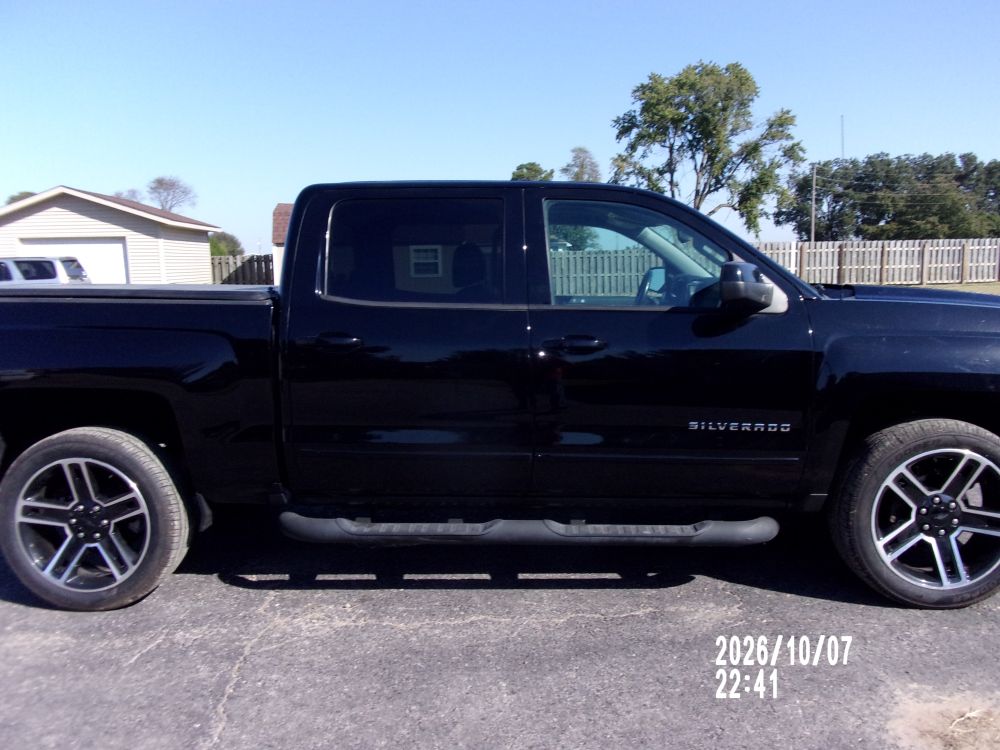 2018 Chevrolet Chevrolet Silverado Crew 4x4 LT - photo 6