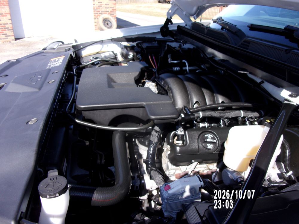 2018 Chevrolet Chevrolet Silverado Crew 4x4 LT - photo 12