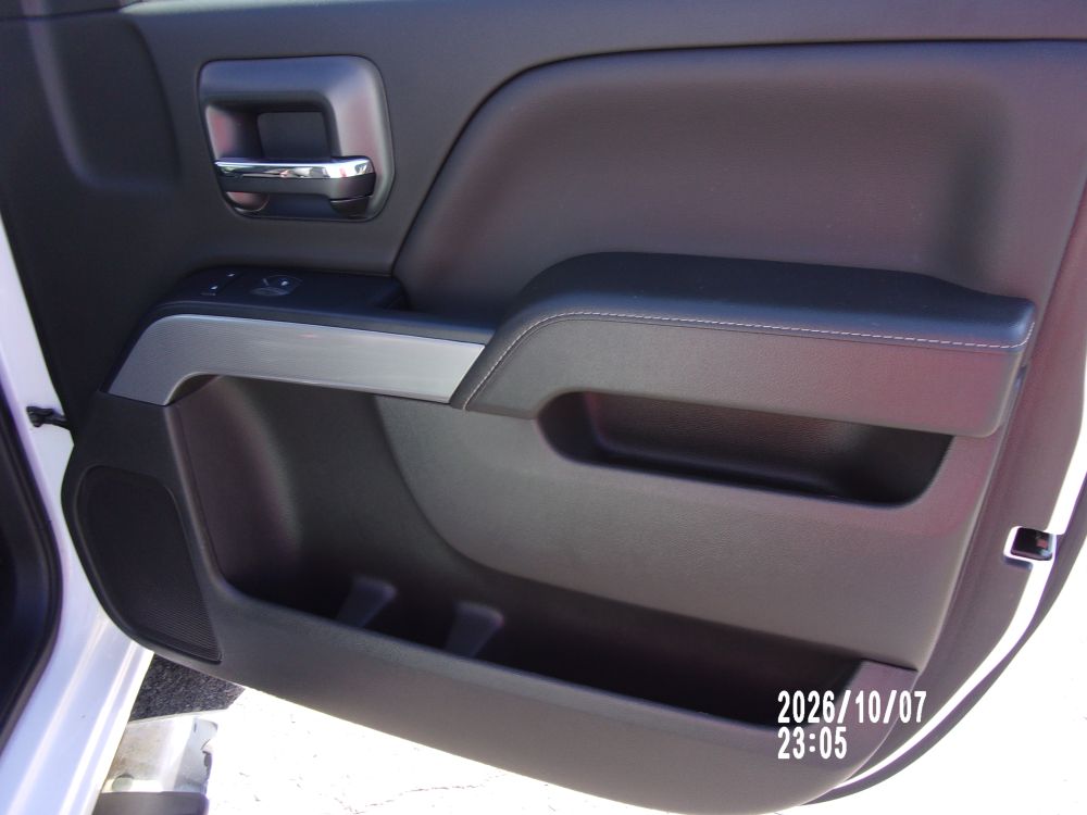 2018 Chevrolet Chevrolet Silverado Crew 4x4 LT - photo 14
