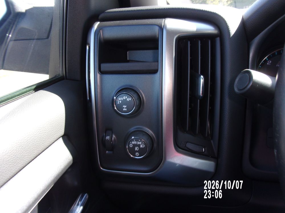 2018 Chevrolet Chevrolet Silverado Crew 4x4 LT - photo 22