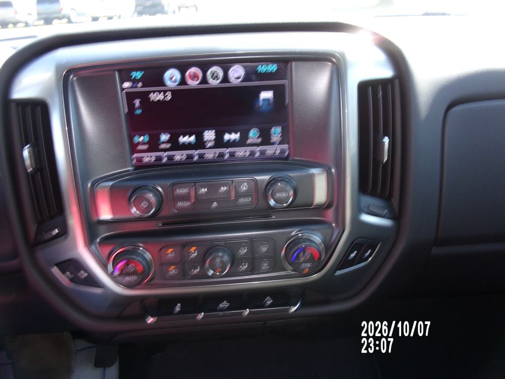 2018 Chevrolet Chevrolet Silverado Crew 4x4 LT - photo 24