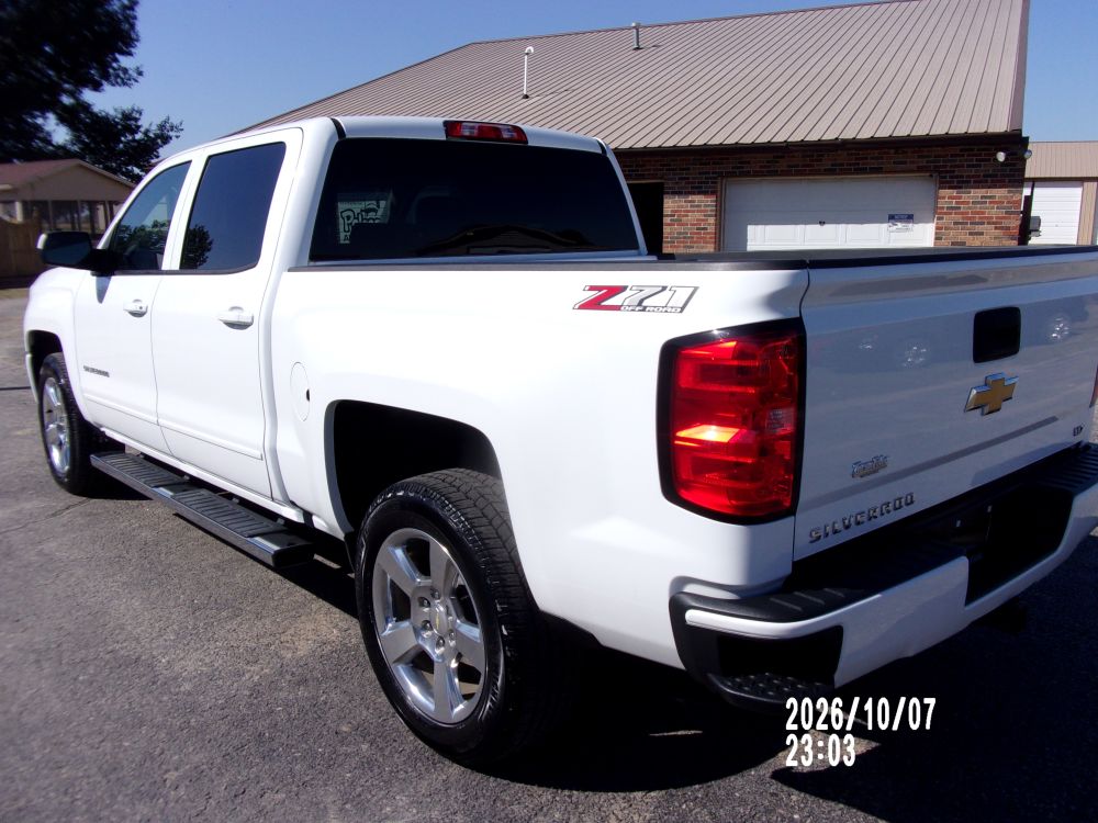 2018 Chevrolet Chevrolet Silverado Crew 4x4 LT - photo 9