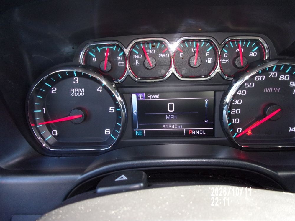 2017 Chevrolet Chevrolet Silverado Crew 4x4 LT - photo 19