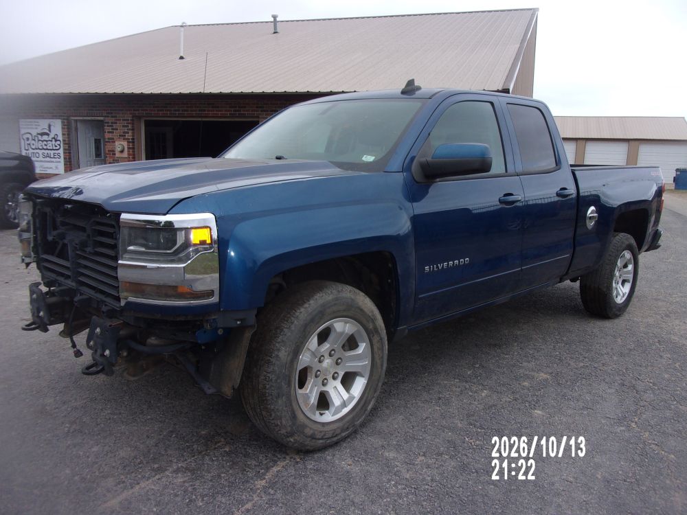 2017 Chevrolet Chevrolet Silverado Double Cab 4x4 - photo 1