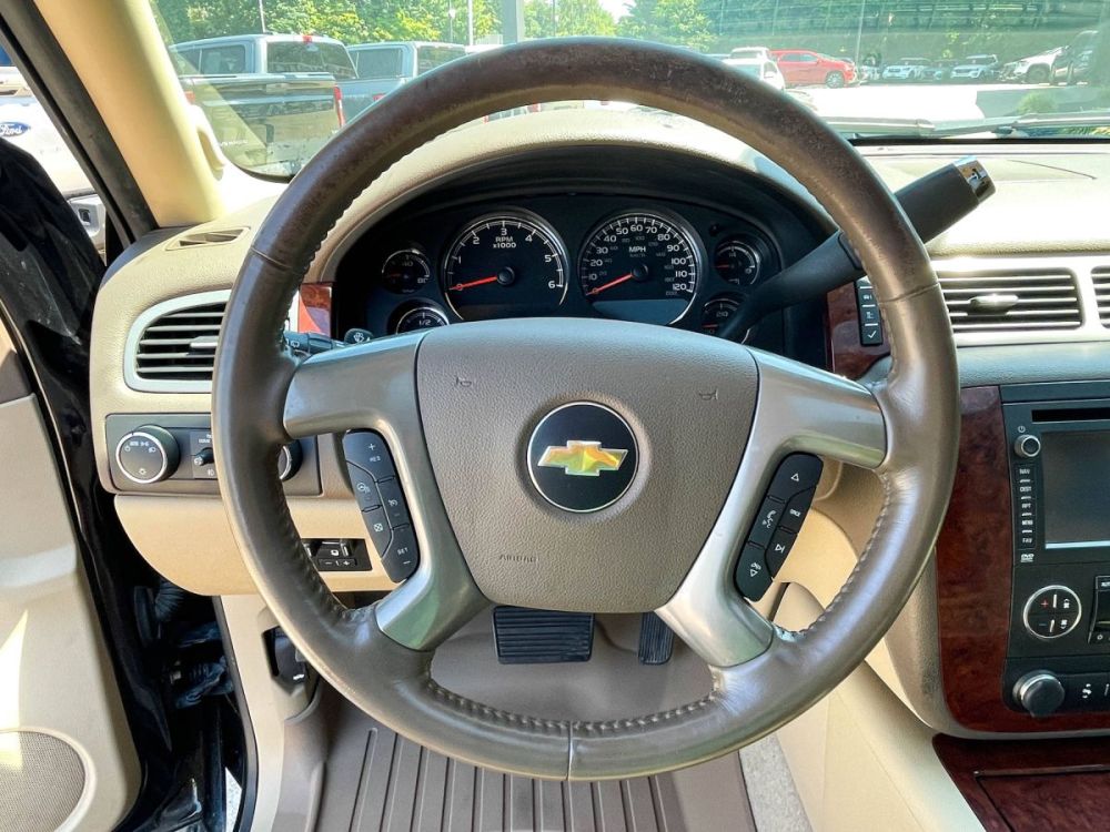 2013 Chevrolet Tahoe LTZ 4x4 - photo 11