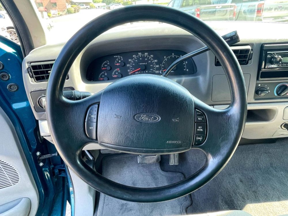 2001 Ford F-250 Super Duty XLT - photo 12