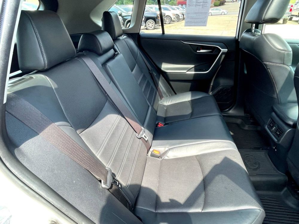 2020 Toyota RAV4 Hybrid Limited AWD - photo 13