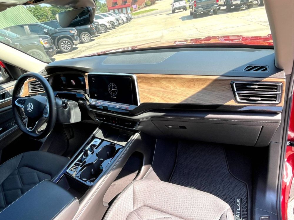 2024 Volkswagen Atlas - photo 9