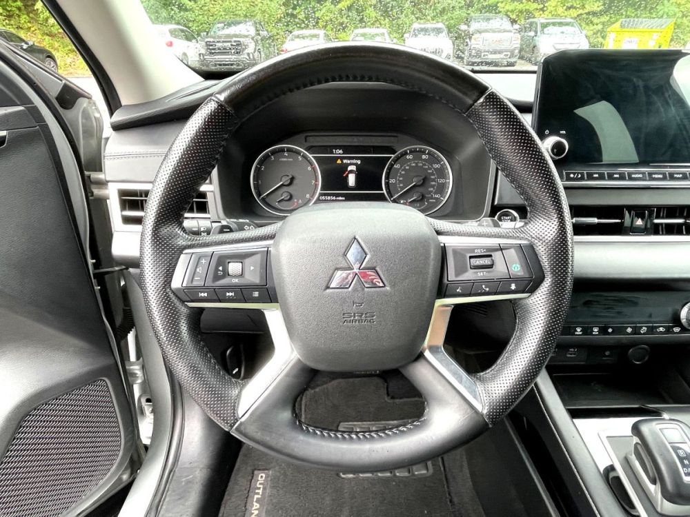 2022 Mitsubishi Outlander - photo 11