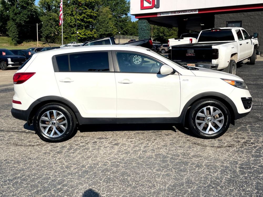 2015 Kia Sportage - photo 4