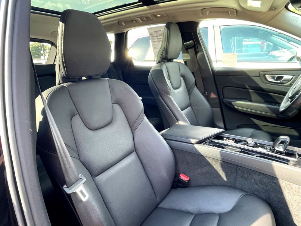 2024 Volvo XC60 - photo 10